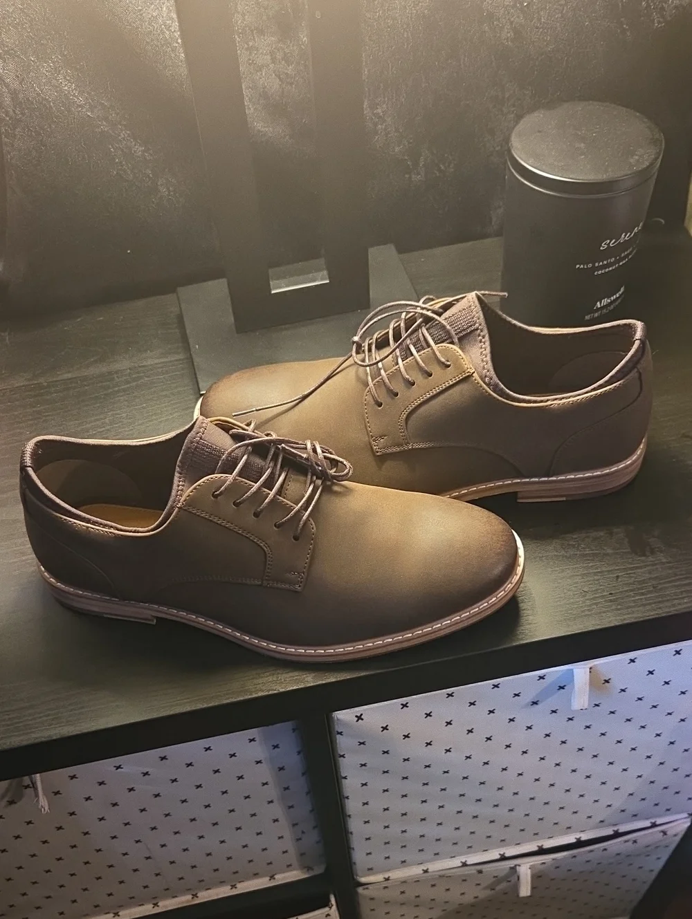 Men's Brown Derby Lace-Up Dress Shoes